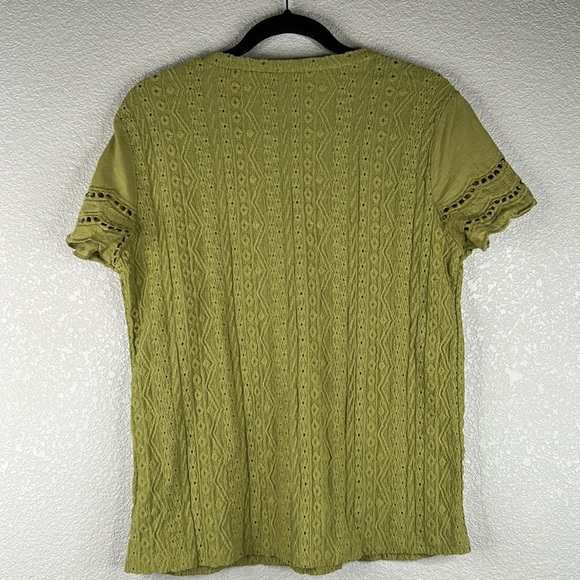 SHEIN Olive Eyelet Summer Boho Casual Short Sleeve Crew Neck Top Size Large - Picture 3 of 4